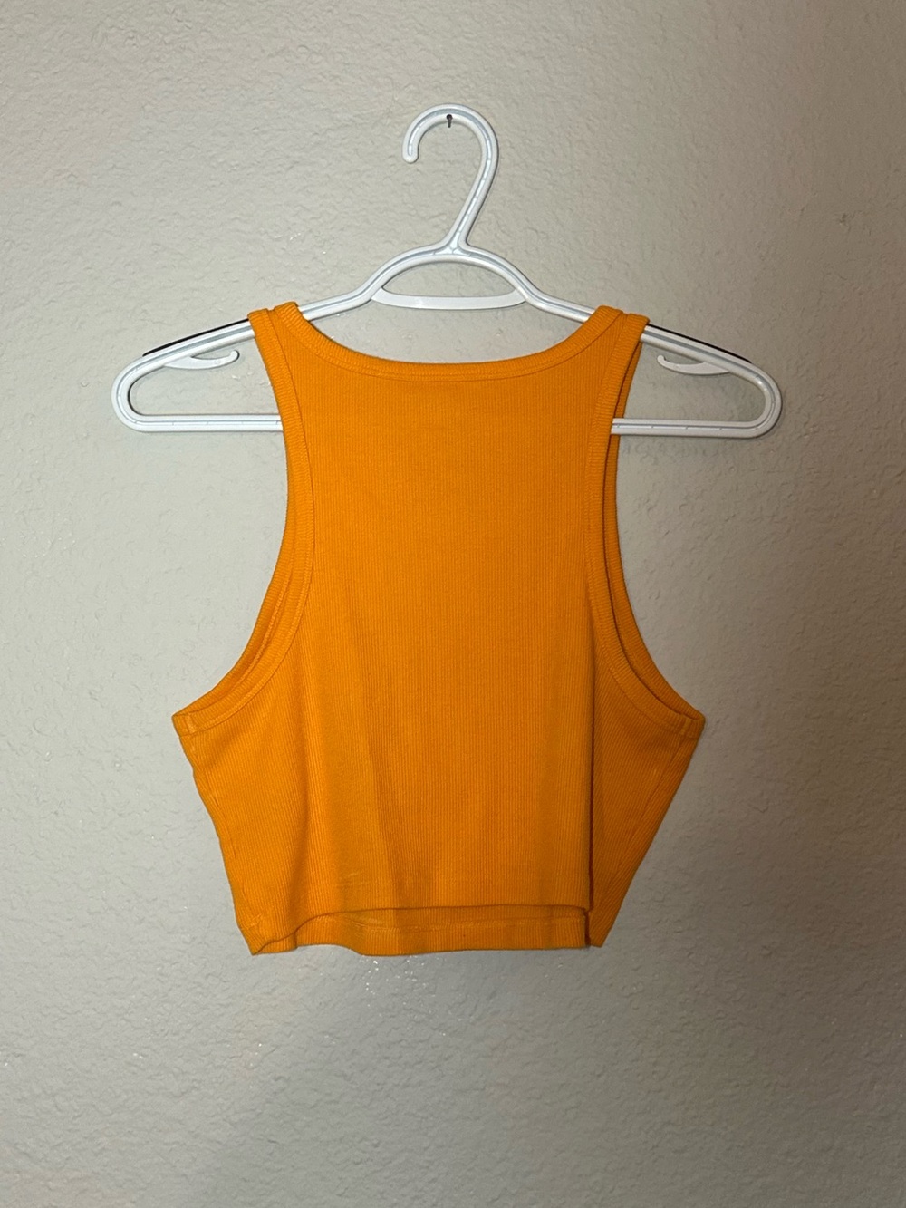 Orange Ribbed Cropped Tank Top - Picture 2 of 3